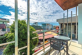 4BR Poolside 500m from Kata Beach V220