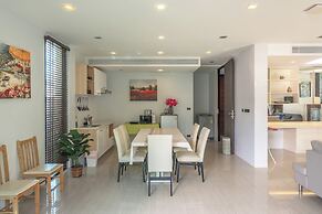 4BR Poolside 500m from Kata Beach V220