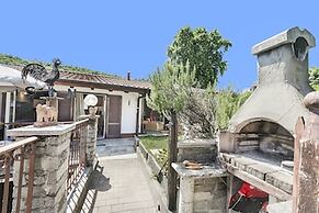 La Maison Dans Le Jardin