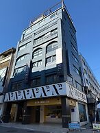 N2 Hotel