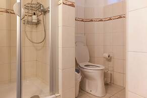Longstay 2BR Apt in Central Area