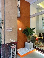Bay Luxury Chariot Hotel