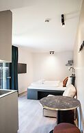 Blackhome Tivoli