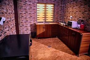 EVC  Apartments
