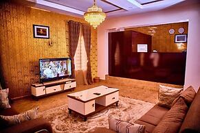 EVC  Apartments