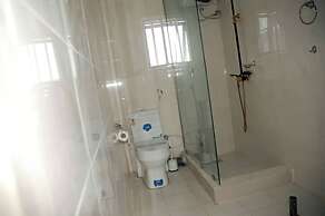 EVC  Apartments
