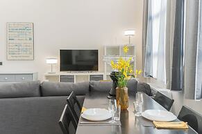 Architect's Loft by Rent all Como
