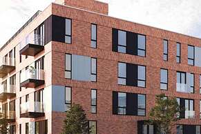 Superb City Centre new Built Flat and gym