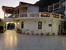 Haya palace With Best Facilities