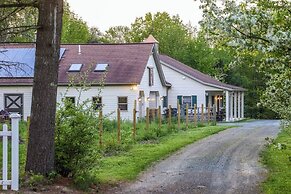 Hidden Retreat 4-homes 134 Acres