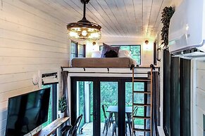 Hidden Retreat 4-homes 134 Acres