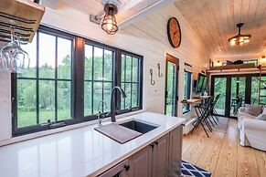 Hidden Retreat 4-homes 134 Acres