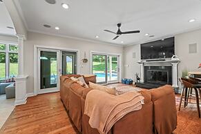 Hidden Retreat 4-homes 134 Acres
