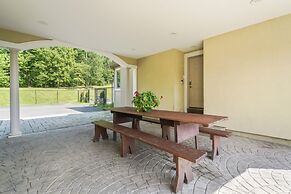 Hidden Retreat 4-homes 134 Acres