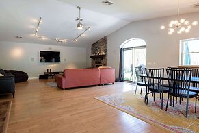 Hidden Retreat 4-homes 134 Acres
