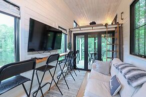 Hidden Retreat 4-homes 134 Acres