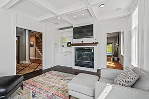 Hidden Retreat 4-homes 134 Acres