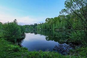 Hidden Retreat 4-homes 134 Acres