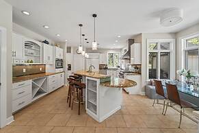 Hidden Retreat 4-homes 134 Acres