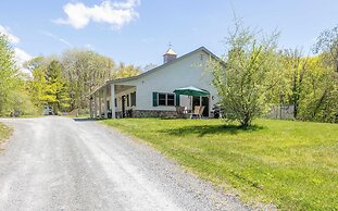 Hidden Retreat 4-homes 134 Acres