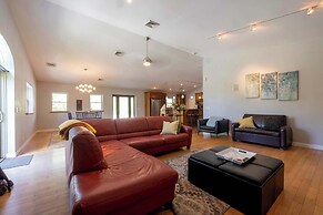 Hidden Retreat 4-homes 134 Acres