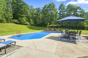 Hidden Retreat 4-homes 134 Acres