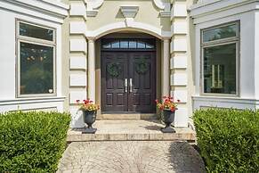 Hidden Retreat 4-homes 134 Acres