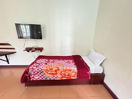 Silverline Regency with Mountain View