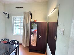 Silverline Regency with Mountain View