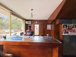 Silverline Regency with Mountain View