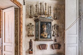 Palazzo Doria Suites