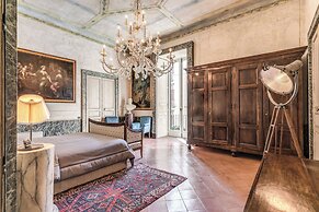 Palazzo Doria Suites