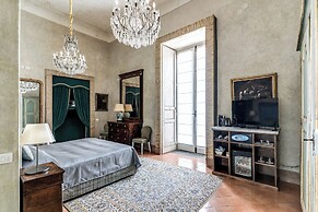 Palazzo Doria Suites