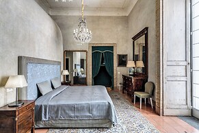 Palazzo Doria Suites