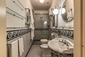 Palazzo Doria Suites