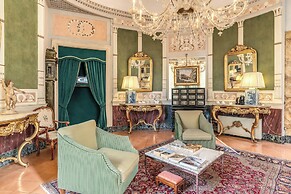 Palazzo Doria Suites