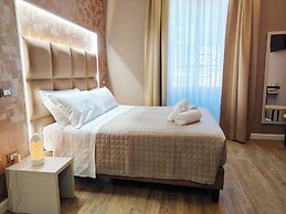 Nicole Suite