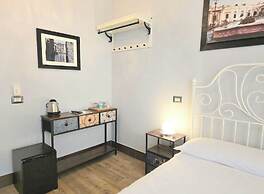 Nicole Suite