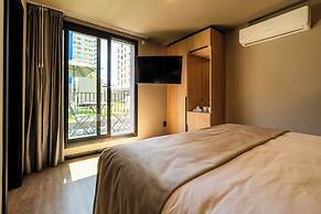 Bravo Hotel