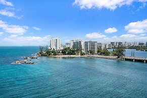 Lagoon819-bl in San Juan