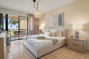 Beachfront Paradise 2BR Crescent Beach Seaside