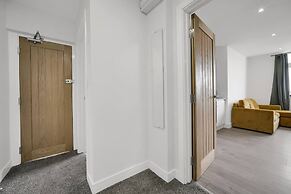 Stylish Modern Apartment - Free Parking - W