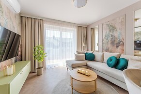Posesja Plażowa Penthouse & SPA