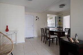 3BR apt sea View on Bombas Beach Vdn303