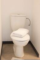 Airport Manini Lodge Studio 3