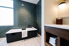 The Hotel Rambler Montgomery, Tapestry Collection By Hilton