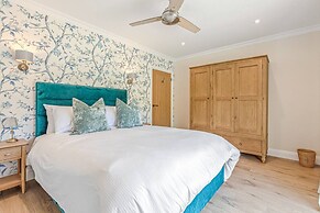 The Wild Bloom - From 225 Per Night