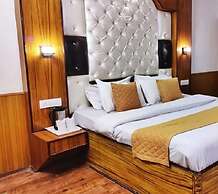 Hotel Surya International - Manali