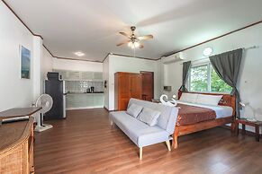 Yanui Paradise unit 2D-2nd floor V216