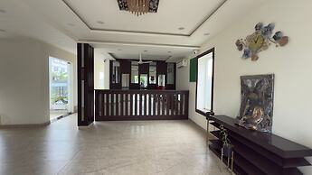 Savanna Retreat By Mystical Views